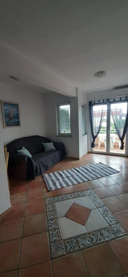 Villa Dobra Family Apartments Vir Bagian luar foto