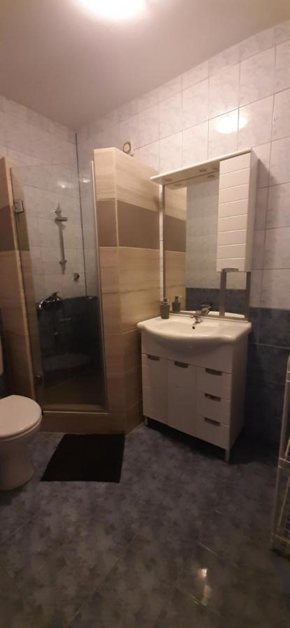 Villa Dobra Family Apartments Vir Bagian luar foto