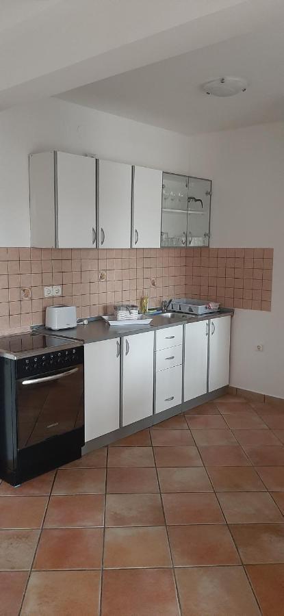 Villa Dobra Family Apartments Vir Bagian luar foto